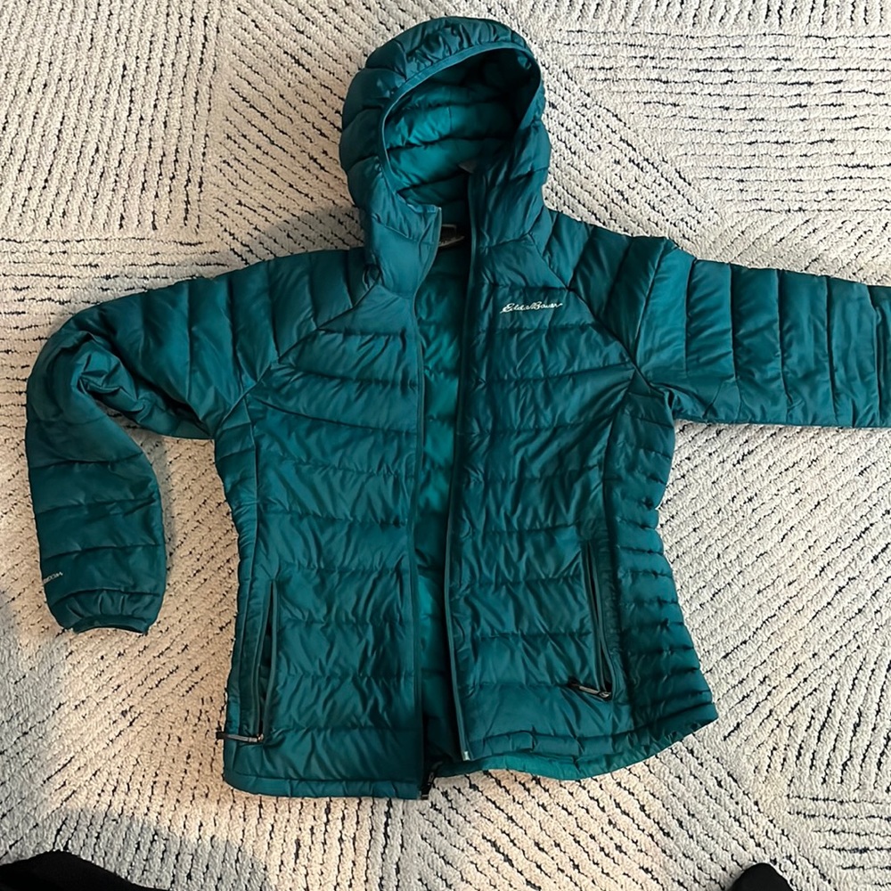 Green, M Eddie Bauer Jacket/coat. Gently used without tags.